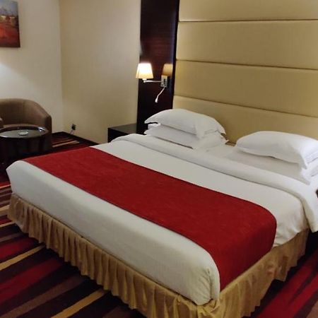 Nehal Hotel Abu Dhabi Exterior photo