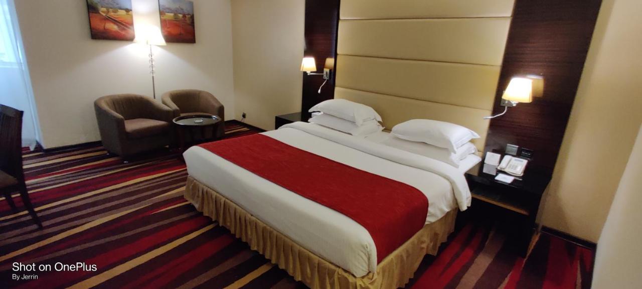 Nehal Hotel Abu Dhabi Exterior photo