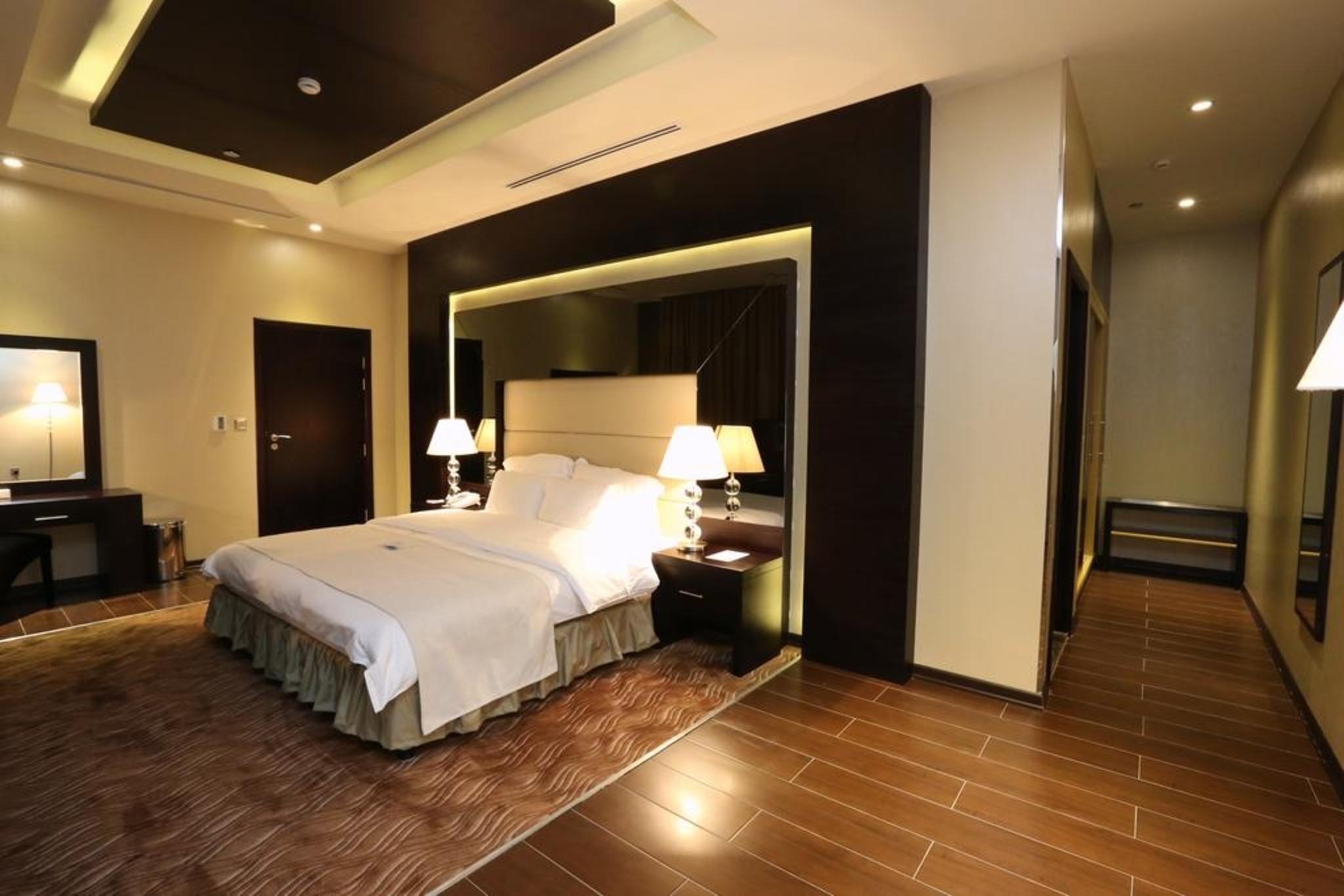 Nehal Hotel Abu Dhabi Exterior photo