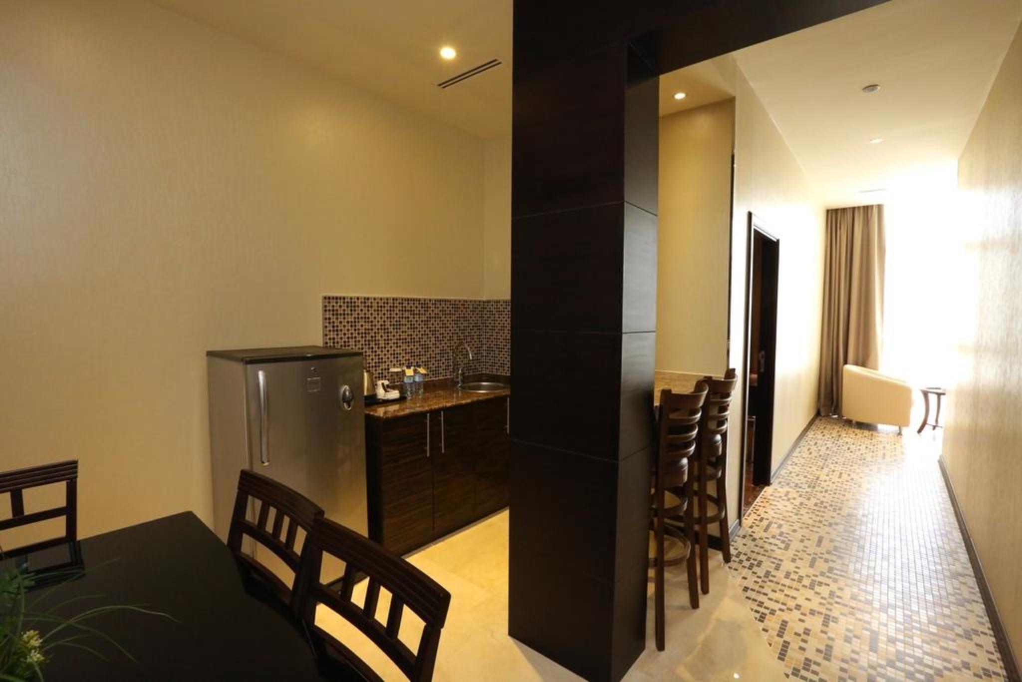 Nehal Hotel Abu Dhabi Exterior photo