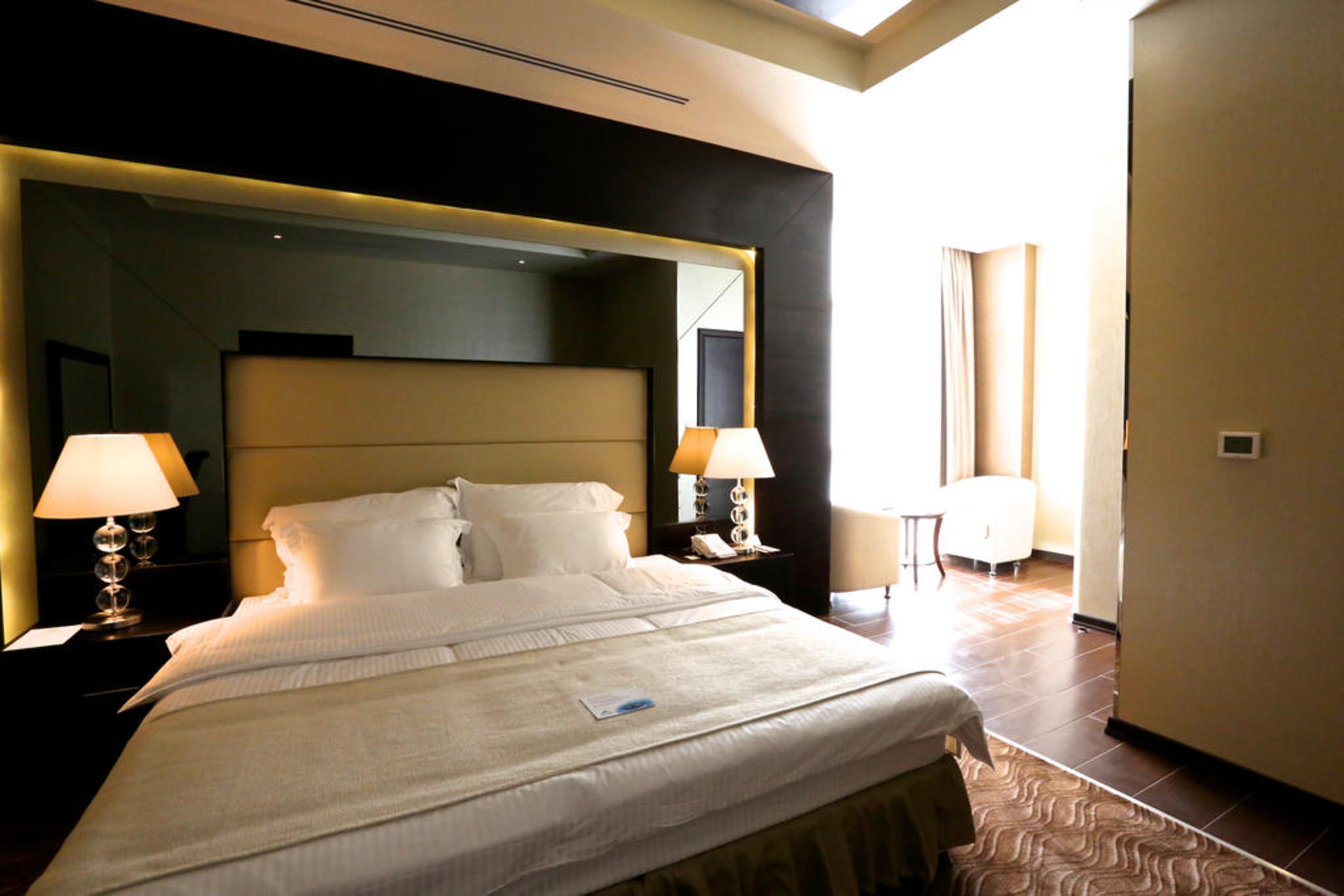 Nehal Hotel Abu Dhabi Exterior photo