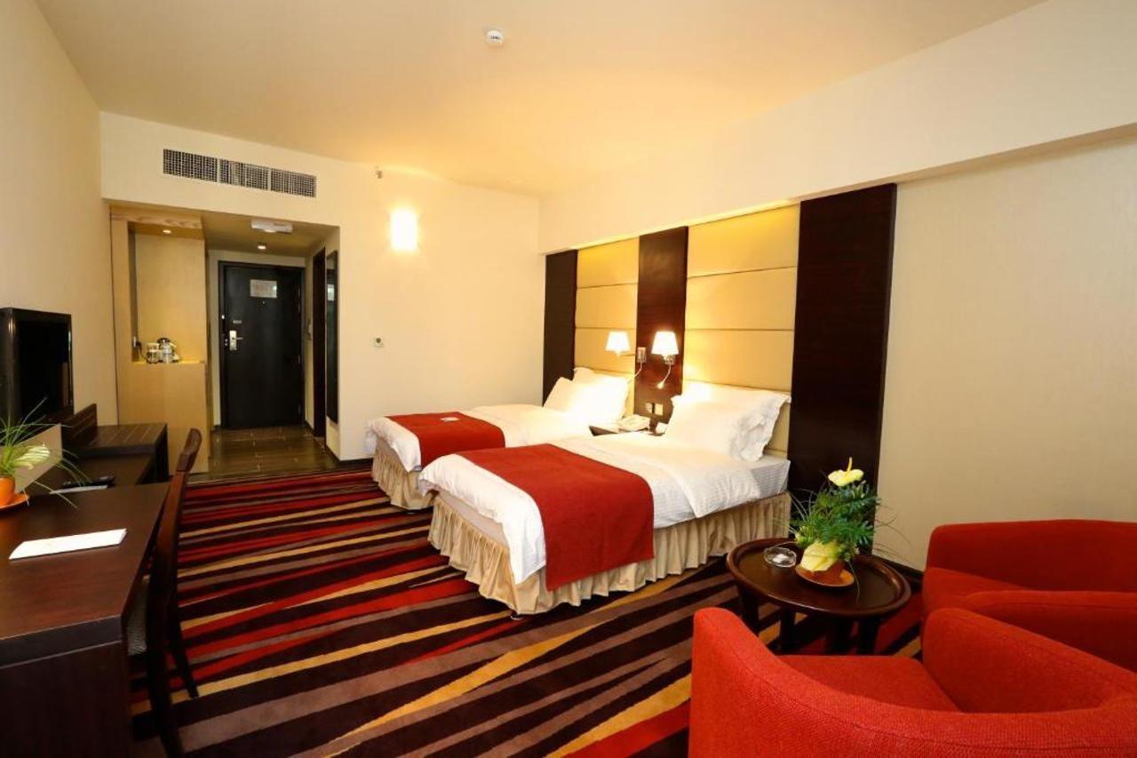 Nehal Hotel Abu Dhabi Exterior photo