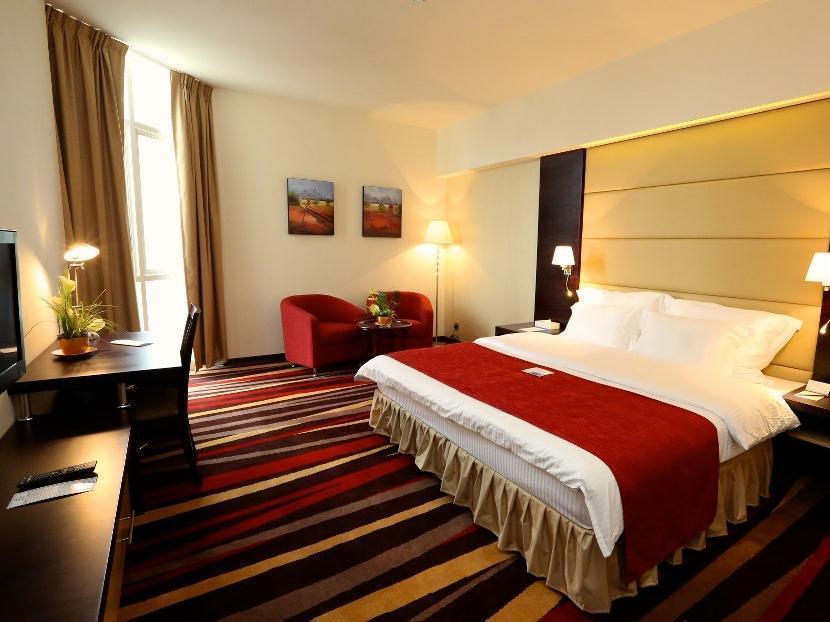 Nehal Hotel Abu Dhabi Exterior photo