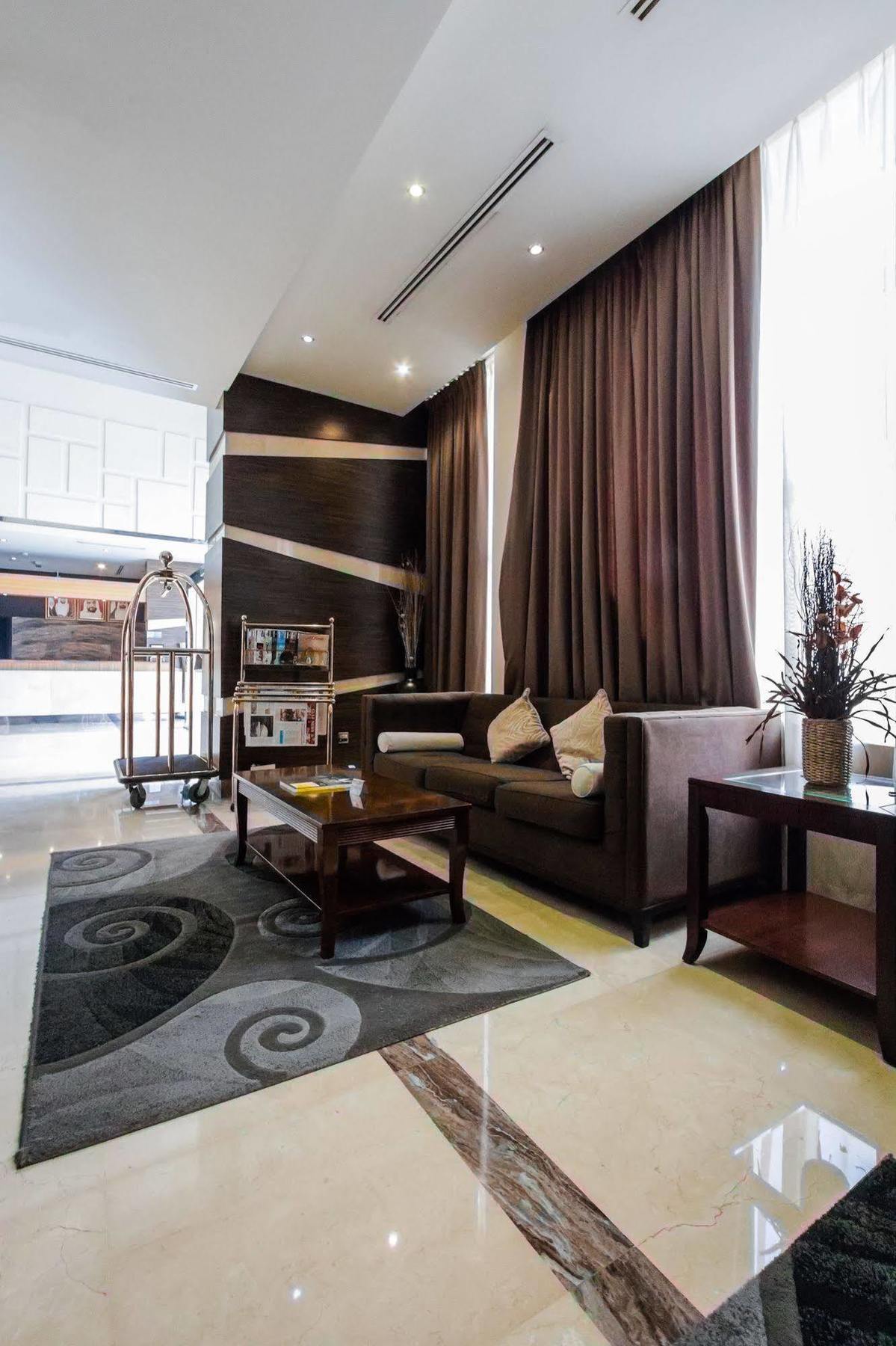 Nehal Hotel Abu Dhabi Exterior photo